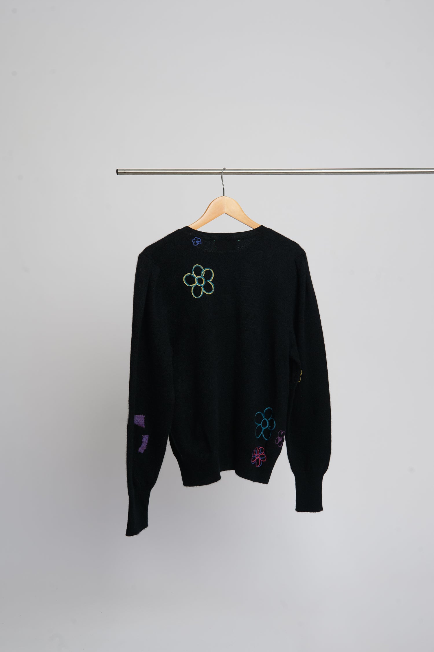 Flowerboy 10-Year Cashmere Sweater thirteen